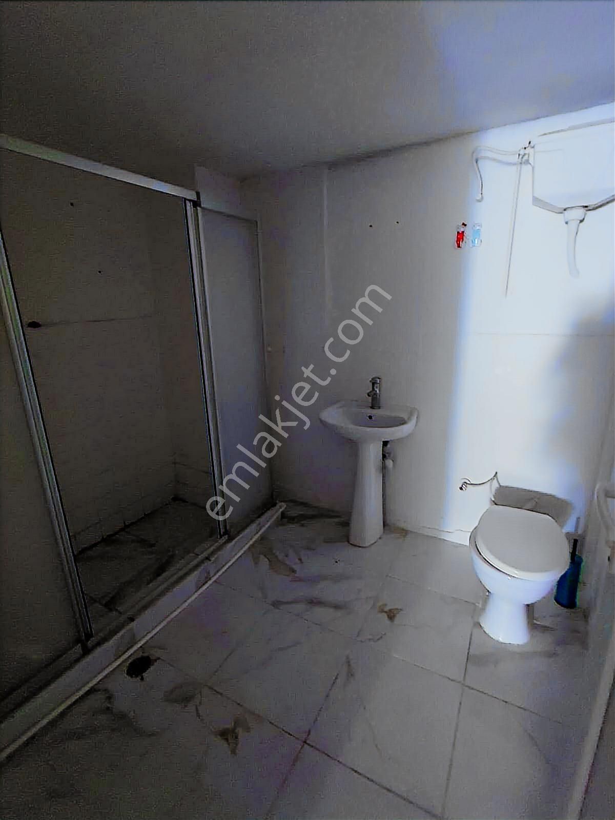 Katip Çelebi Hastanesi Yakını 3+1 Arakat Geniş Daire - Görsel 6