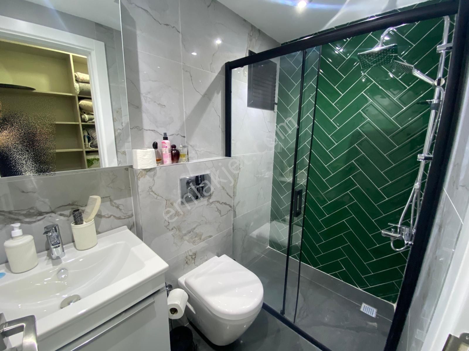 Adana Çukurova Kabasakalda Havuzlu Site İçerisinde Süper Lüx 2+1 Çift Banyo Giyinme Odalı - Görsel 17