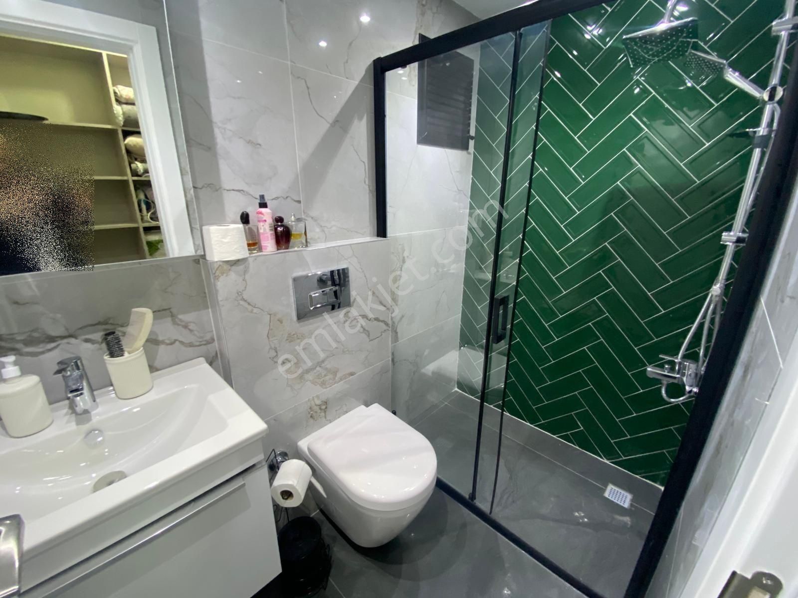 Adana Çukurova Kabasakalda Havuzlu Site İçerisinde Süper Lüx 2+1 Çift Banyo Giyinme Odalı - Görsel 19