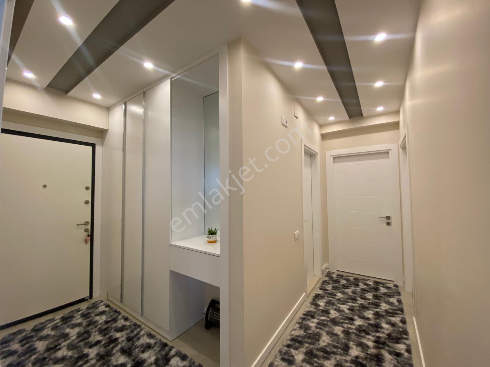 Adana Çukurova Kabasakalda Havuzlu Site İçerisinde Süper Lüx 2+1 Çift Banyo Giyinme Odalı - Görsel 15