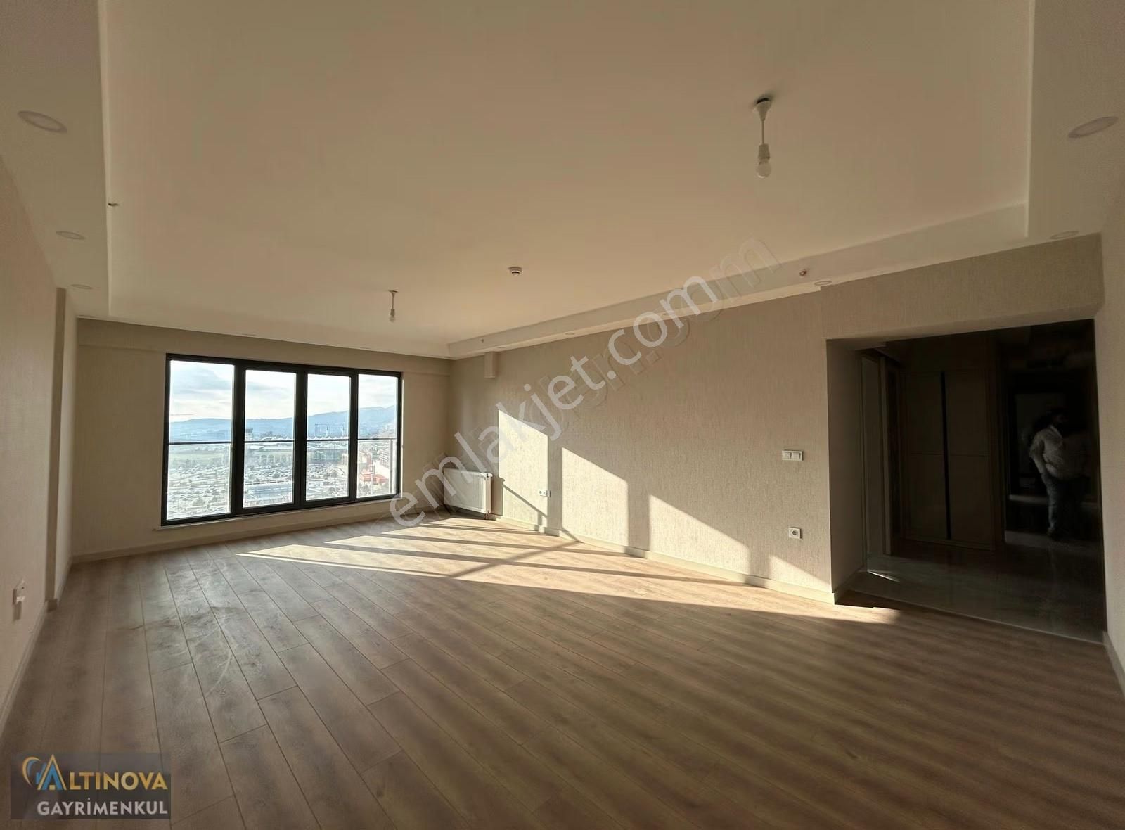 Keçiören Ovacıkta Bulvar Cepheli Kiralık 4+1 Lüx Daire - Görsel 28