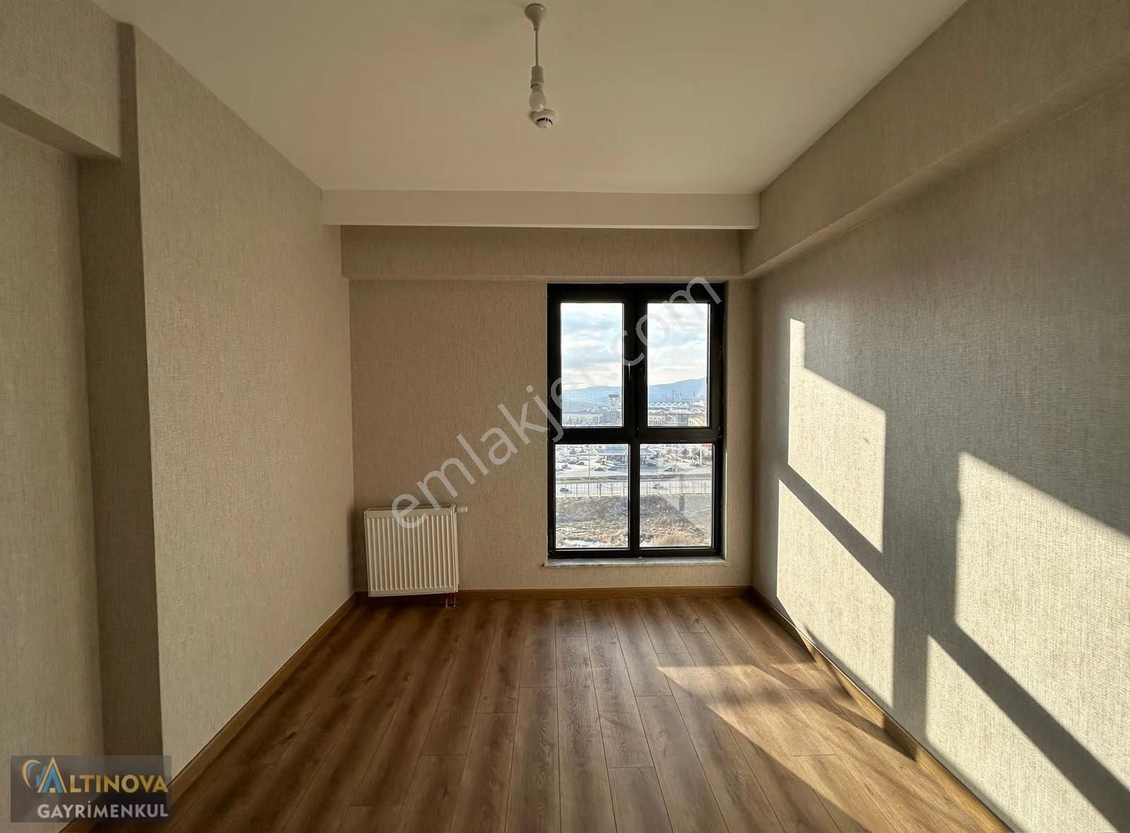 Keçiören Ovacıkta Bulvar Cepheli Kiralık 4+1 Lüx Daire - Görsel 24