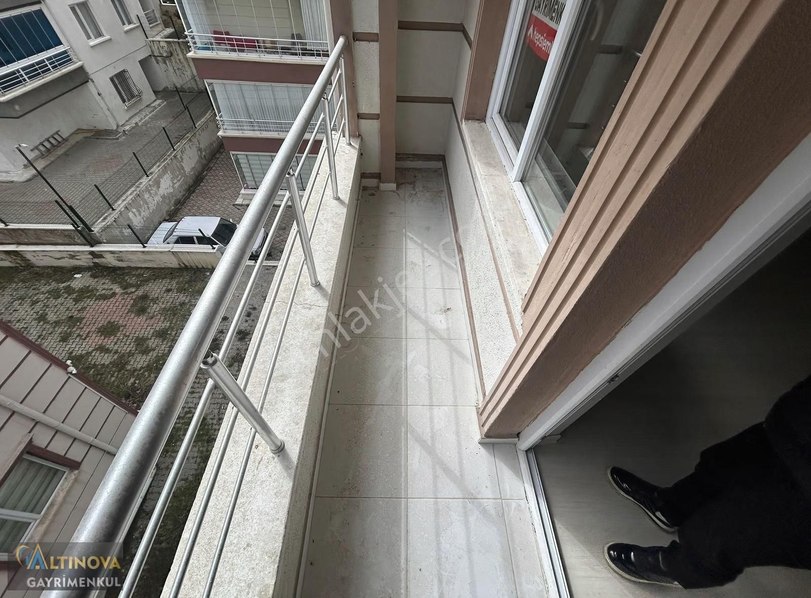 Keçiörende Full Yapılı 3 Banyolu Geniş Kiralık 4+1 Dublex Daire - Görsel 9