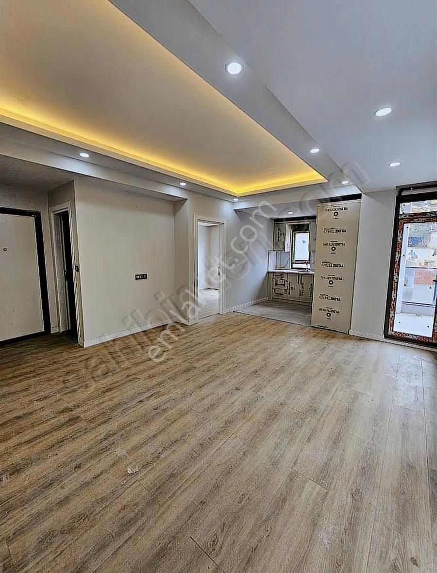 Merkez Mah 1+1 Lüks Daire - Görsel 4