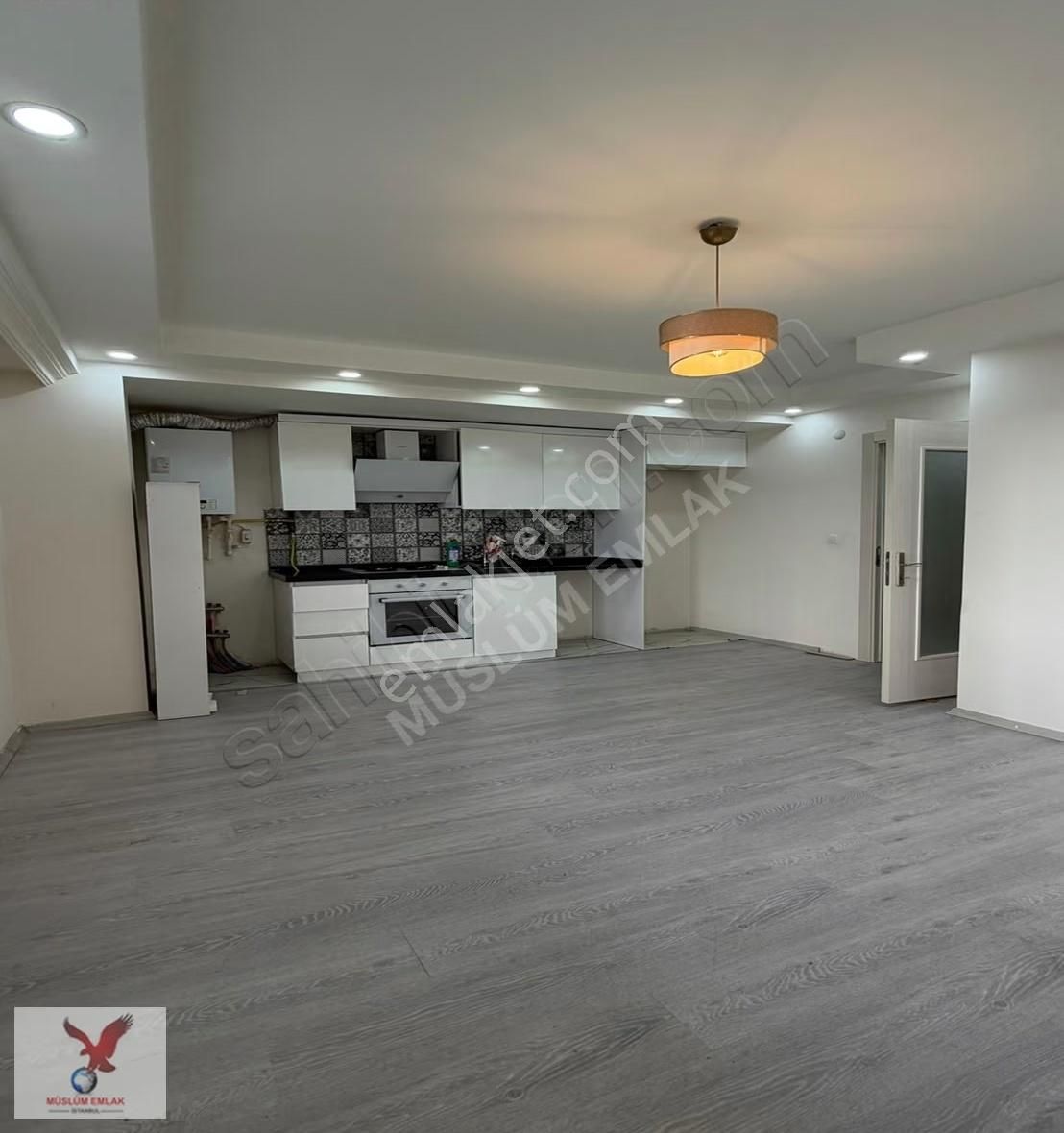 Müslüm Emlaktan Avcılarda 2+1 Sıfır Kapalı Otoparklı Ön Cephe - Görsel 7