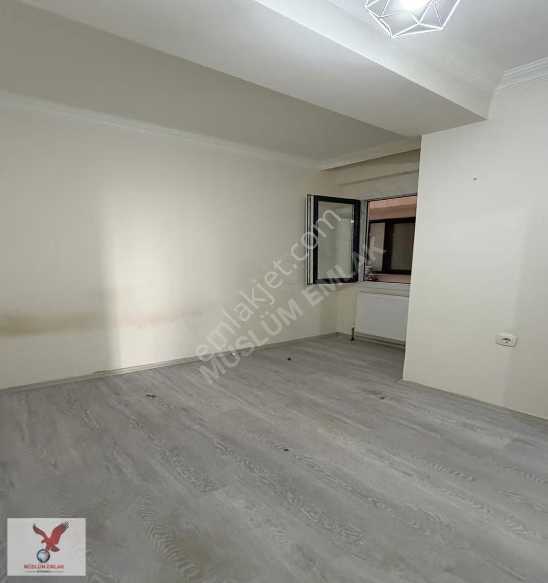 Müslüm Emlaktan Avcılarda 2+1 Sıfır Kapalı Otoparklı Ön Cephe - Görsel 2