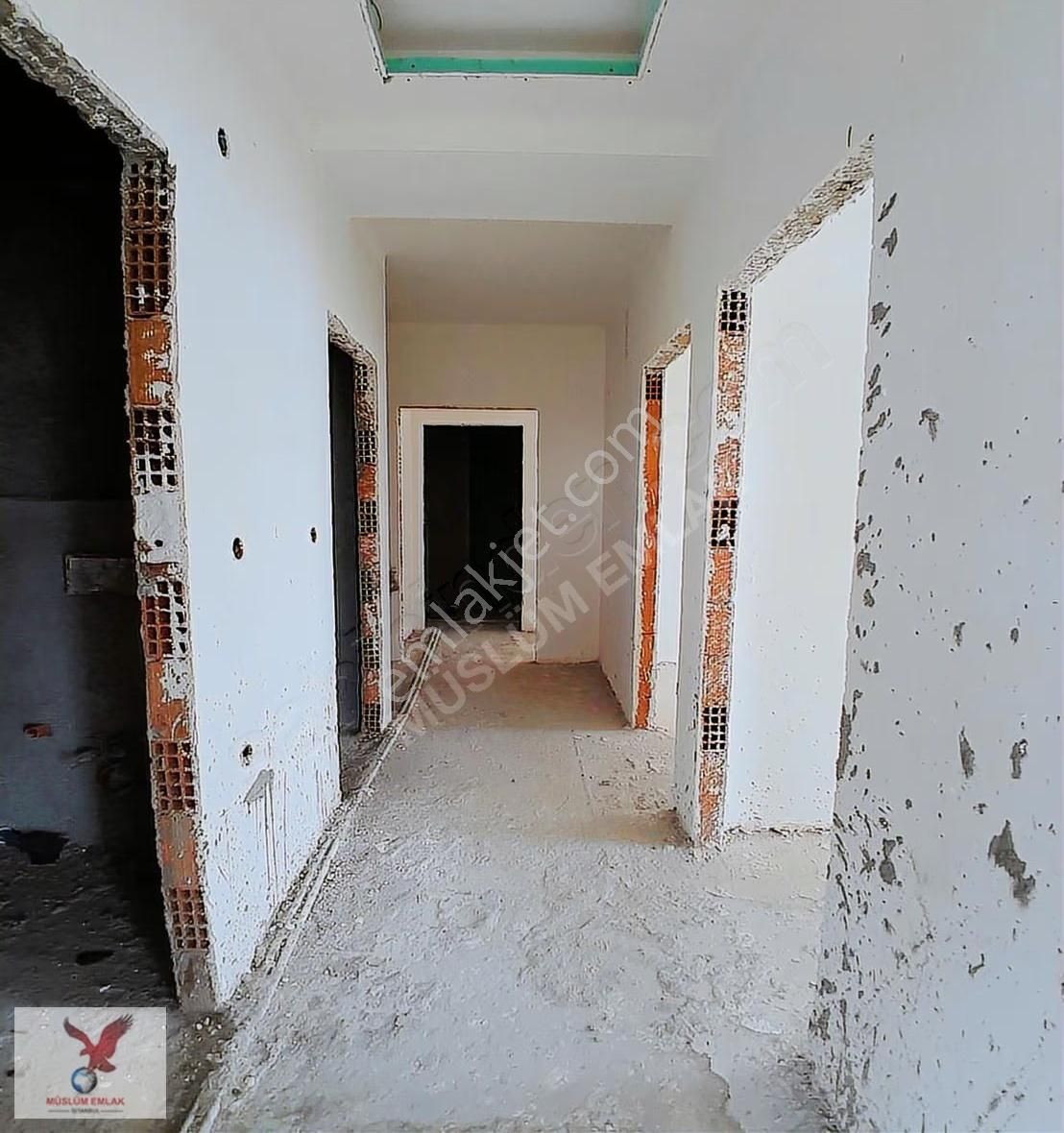 Müslüm Emlaktan Reşitpaşa Caddesinde Sıfır 3+1 Gözde Daire - Görsel 28