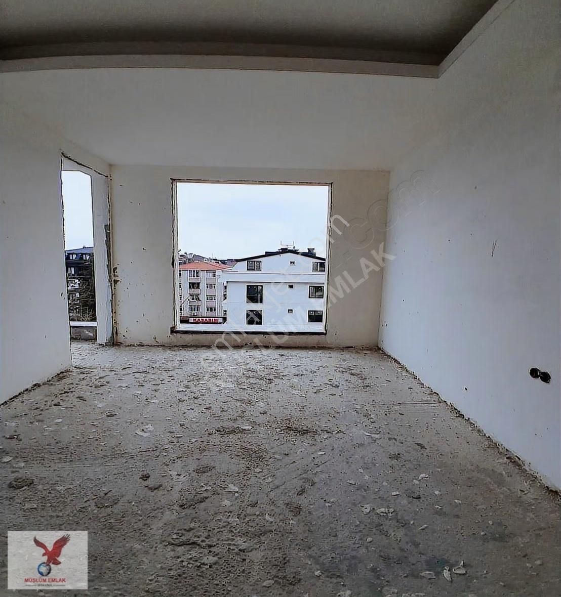 Müslüm Emlaktan Reşitpaşa Caddesinde Sıfır 3+1 Gözde Daire - Görsel 27