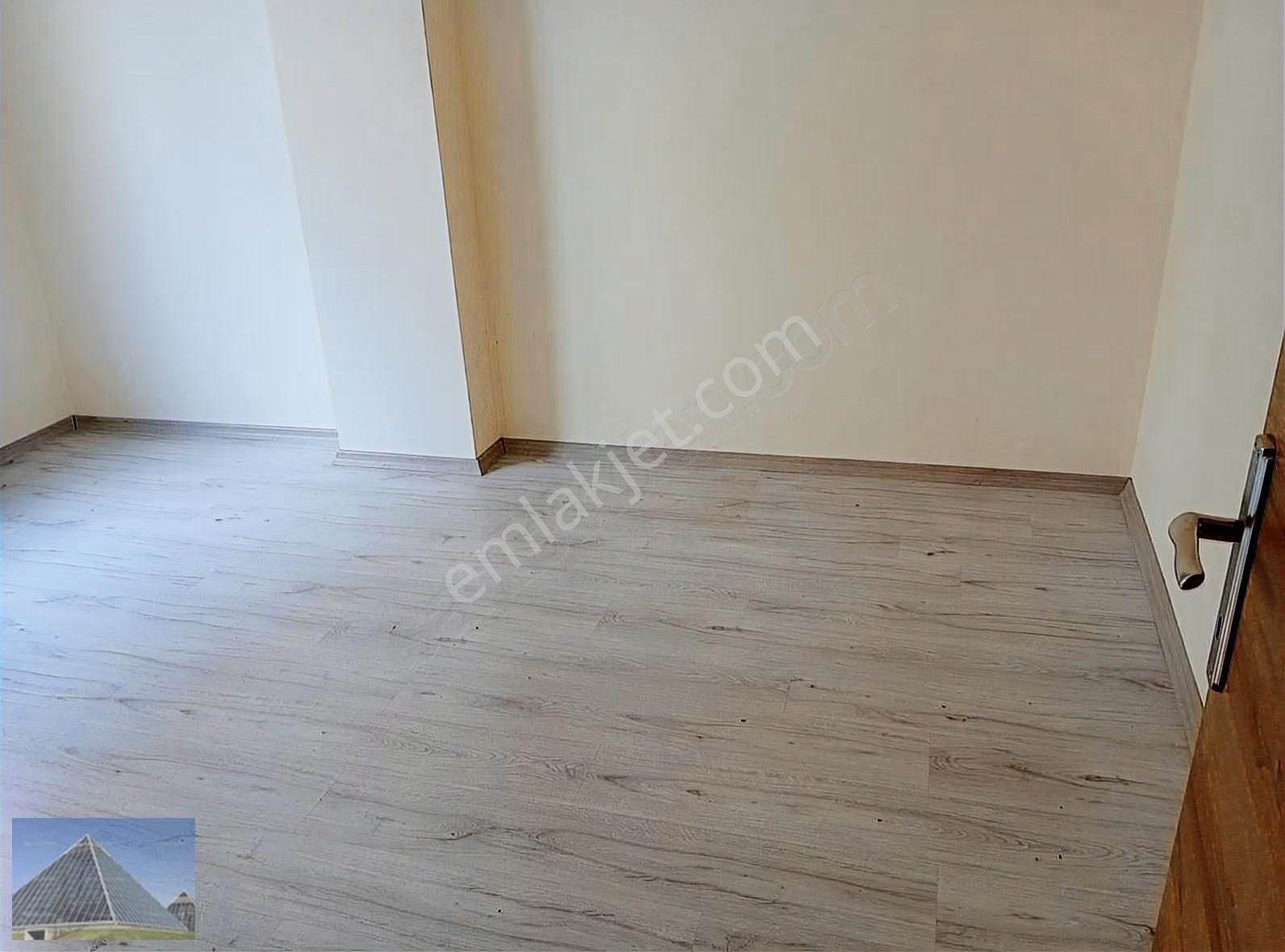 Kemalettin Mahallesinde Kiralık Ara Kat 2+1 Açık Mutfak Daire - Görsel 10