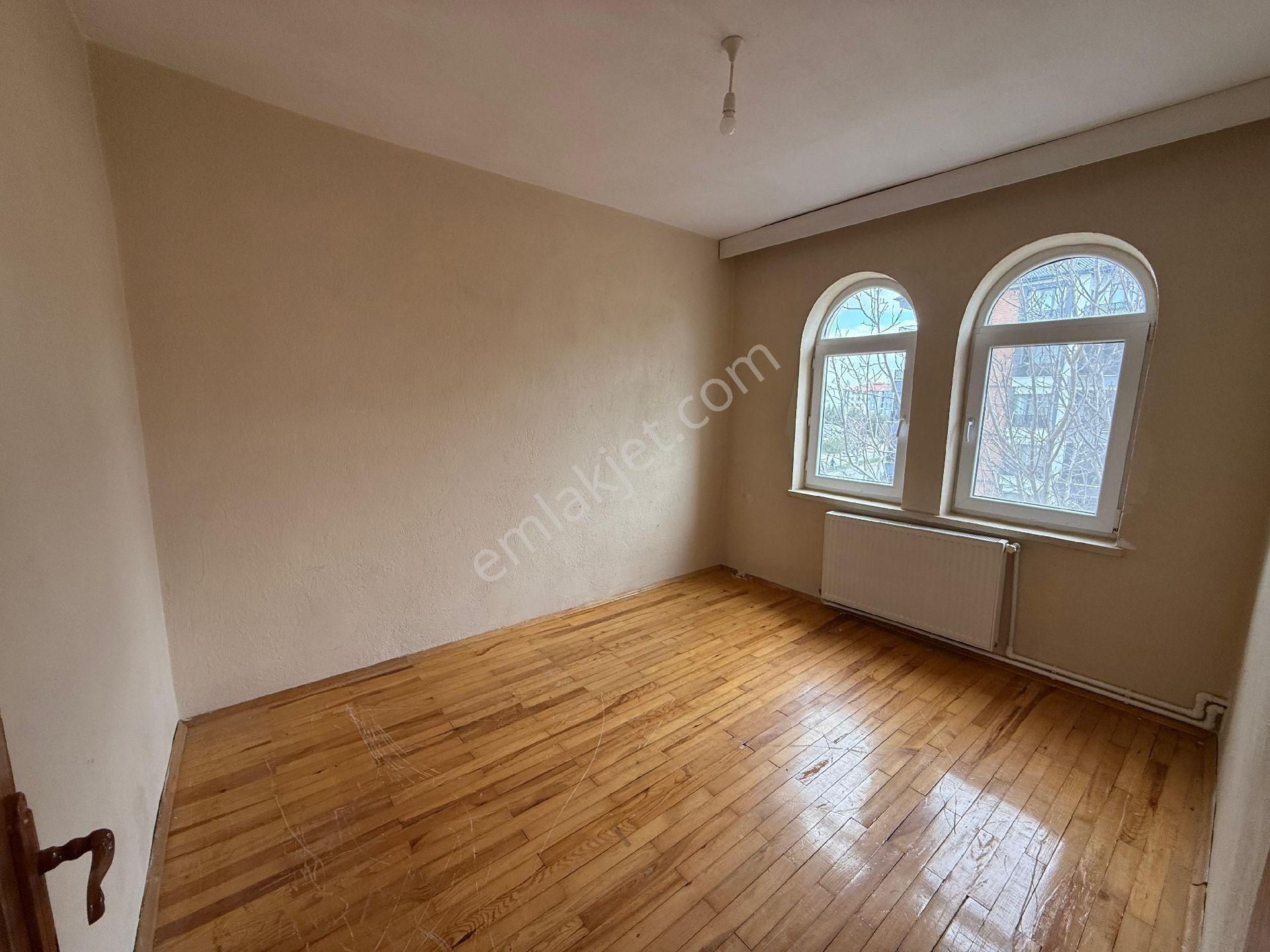 Özçelebi'den Nazar Market Aşağısı 3+1 Doğalgazlı Kiralık Daire - Görsel 3