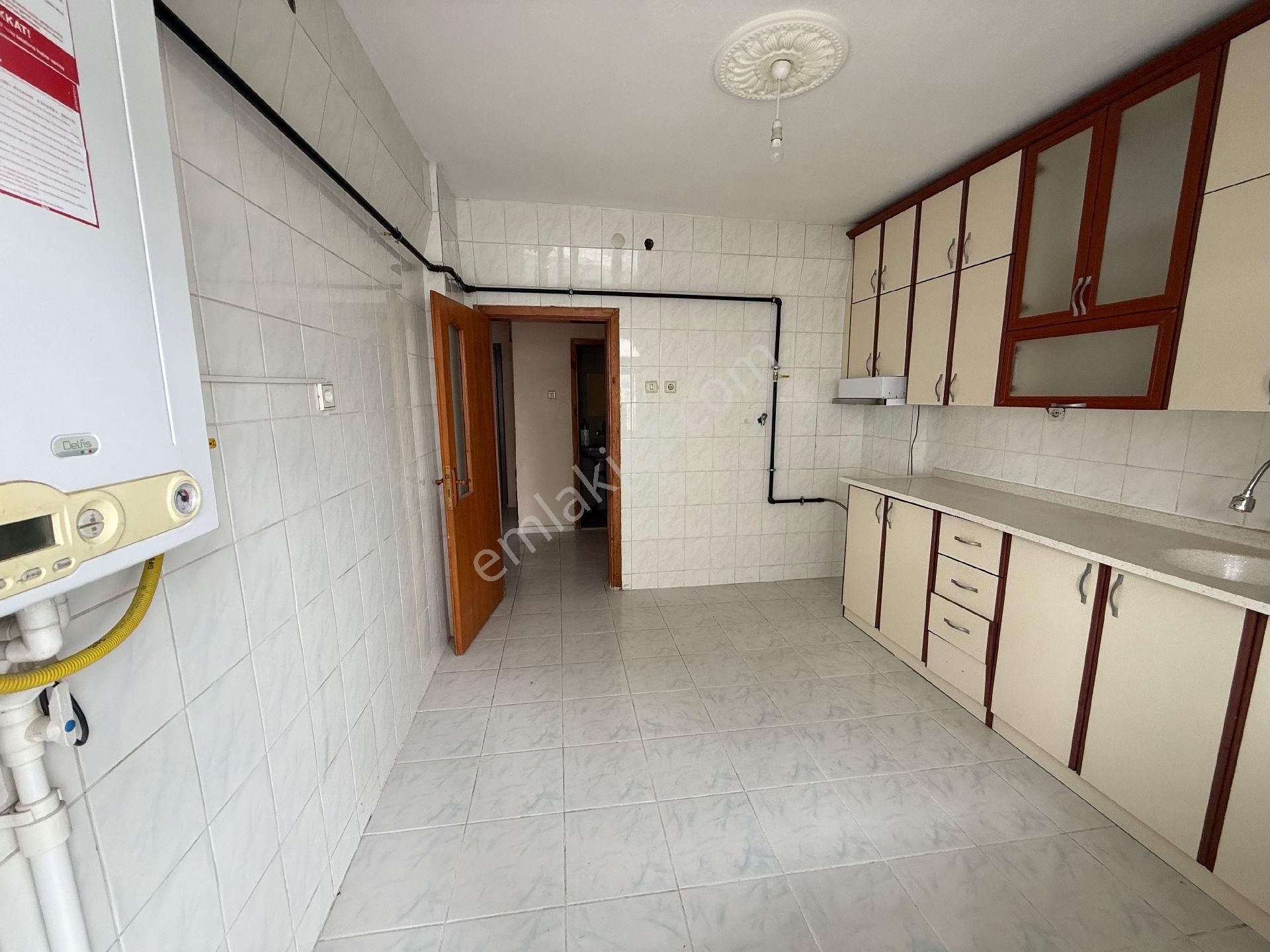 Özçelebi'den Nazar Market Aşağısı 3+1 Doğalgazlı Kiralık Daire - Görsel 7