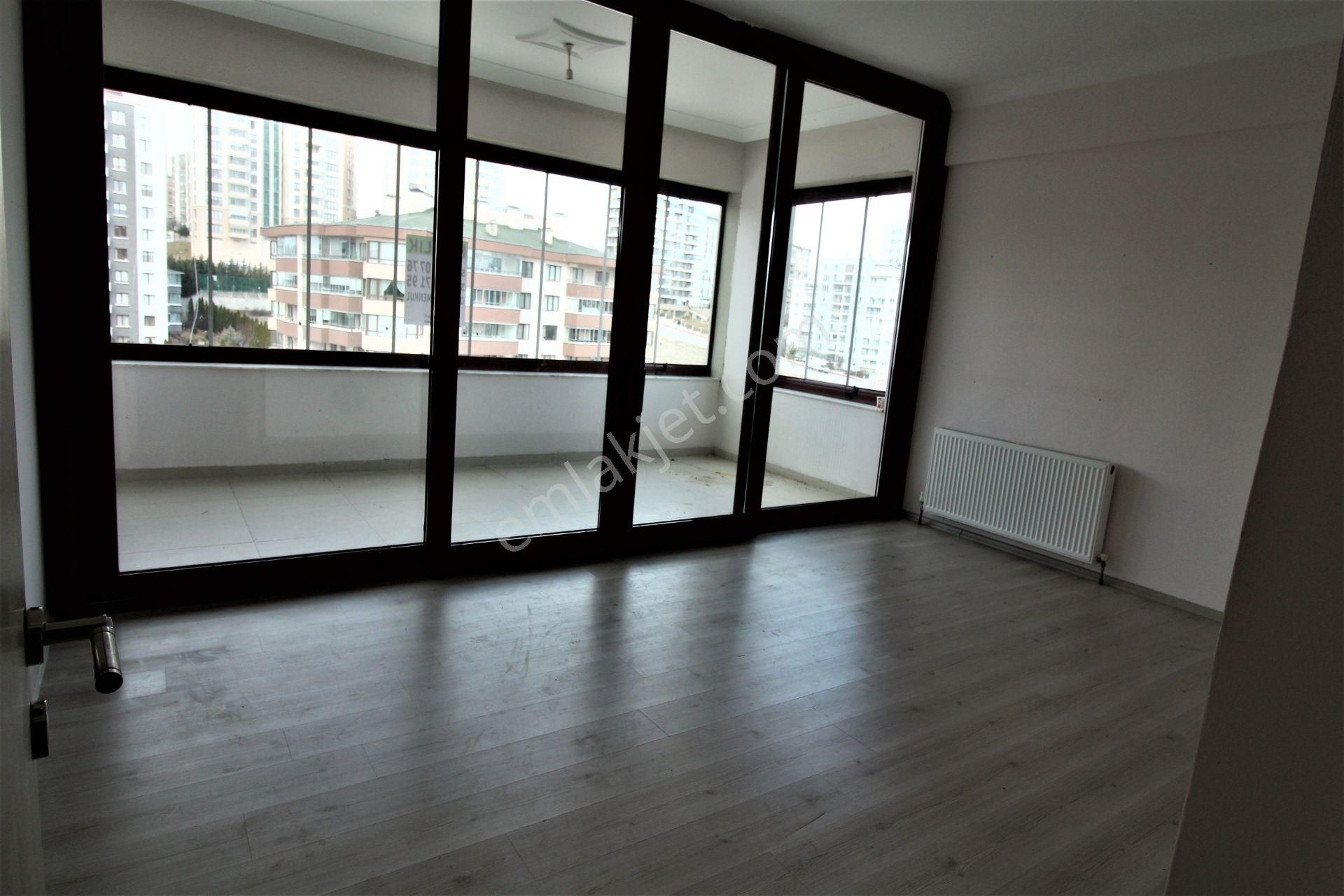 Yaşamkent Kiralık Dubleks Daire 6+2 320m2 Alacaatlı Çankaya - Görsel 9