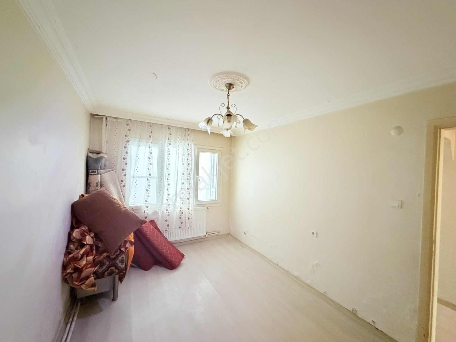 Hatay Necatibey Okulu Dibi 2+1 Doğalgazlı Bahçeli Fırsat Daire - Görsel 5