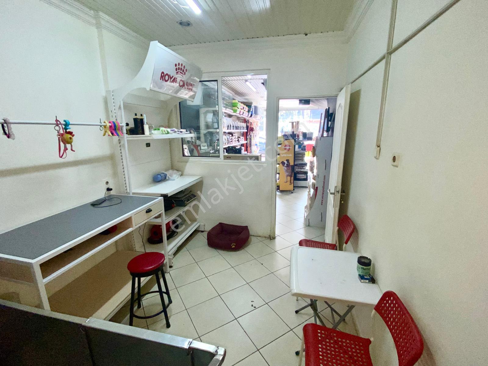Arga'dan Buca Tıp Merkezi Çaprazında 30m2 Satılık Dükkan - Görsel 2