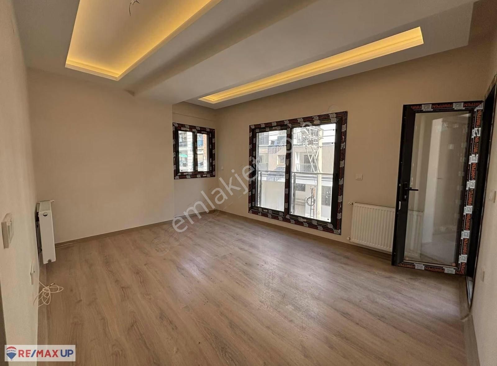 Ezgi Emek'ten Satılık Demirköprü'de Sıfır Bina İzban Yanı 2+1 - Görsel 14