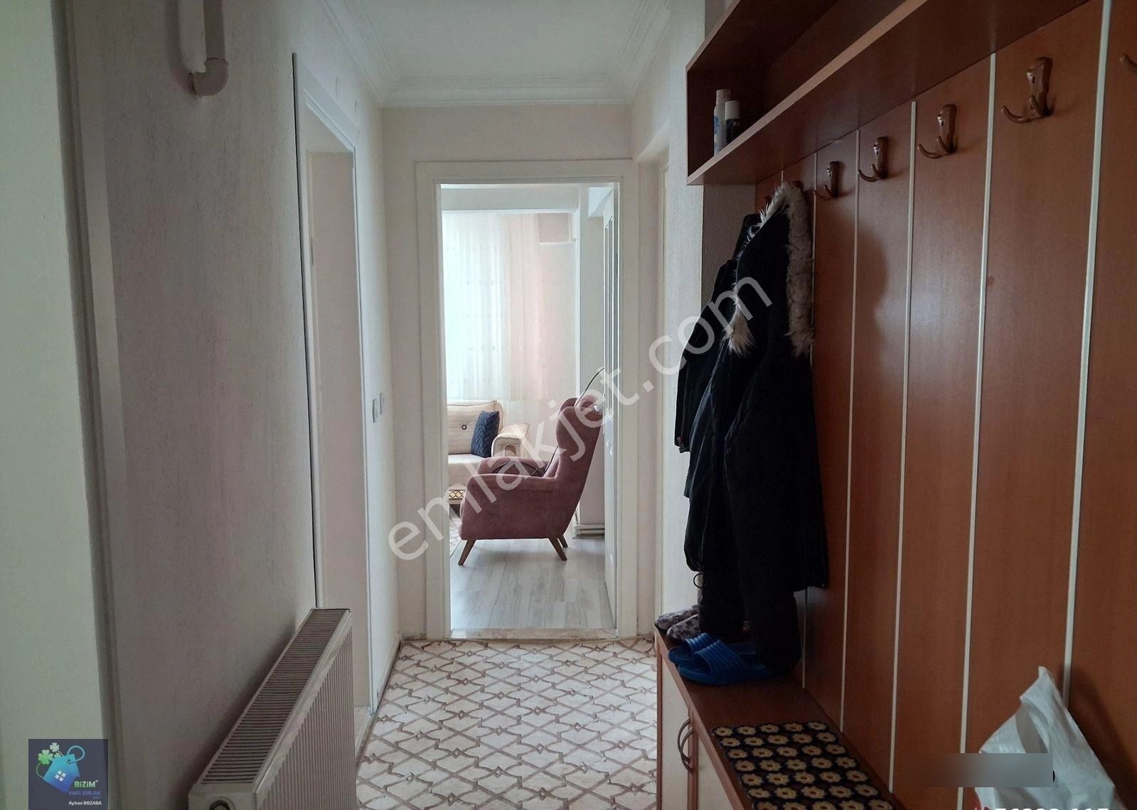 Kayalık Mah 2+1 + Ardiye Kombili İçi Yenilenmiş 3. Kat Üç Cepheli Katta İki Daire - Görsel 17