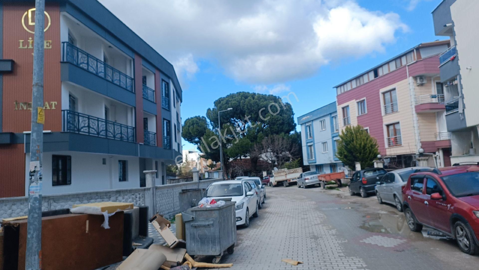 Manisa Yunusemre Muradiyede Satılık 1+1 Daire - Görsel 3