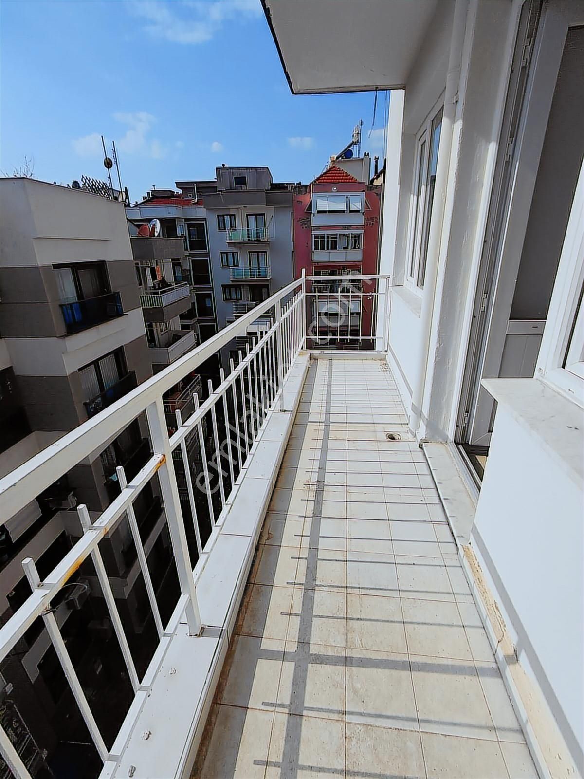 Yeşilyurt Pazaryeri Yakını 2+1 Arakat Aydınlık - Görsel 24