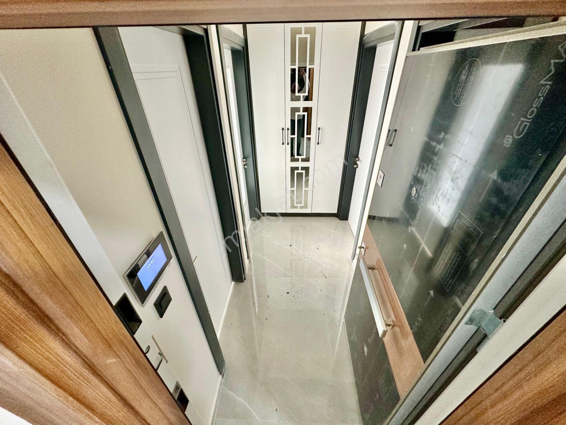 ꧁ay Emlak'tan꧂altınkum'da Ön Cephe Doğalgazlı Asansörlü Muhteşem Konumlu Satılık 1+1 Lüx Daire - Görsel 27