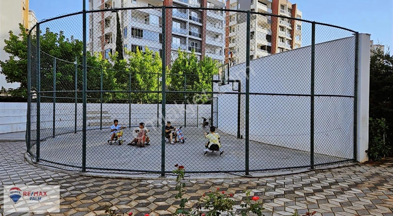 Remax Palm'den Özdiker Corona'da Eşyalı Kiralık 2+1 Daire - Görsel 2