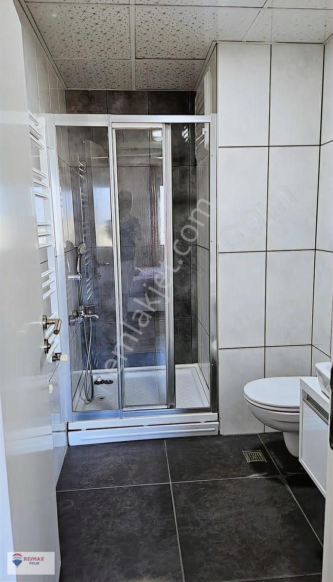 Remax Palm'den Özdiker Corona'da Eşyalı Kiralık 2+1 Daire - Görsel 14