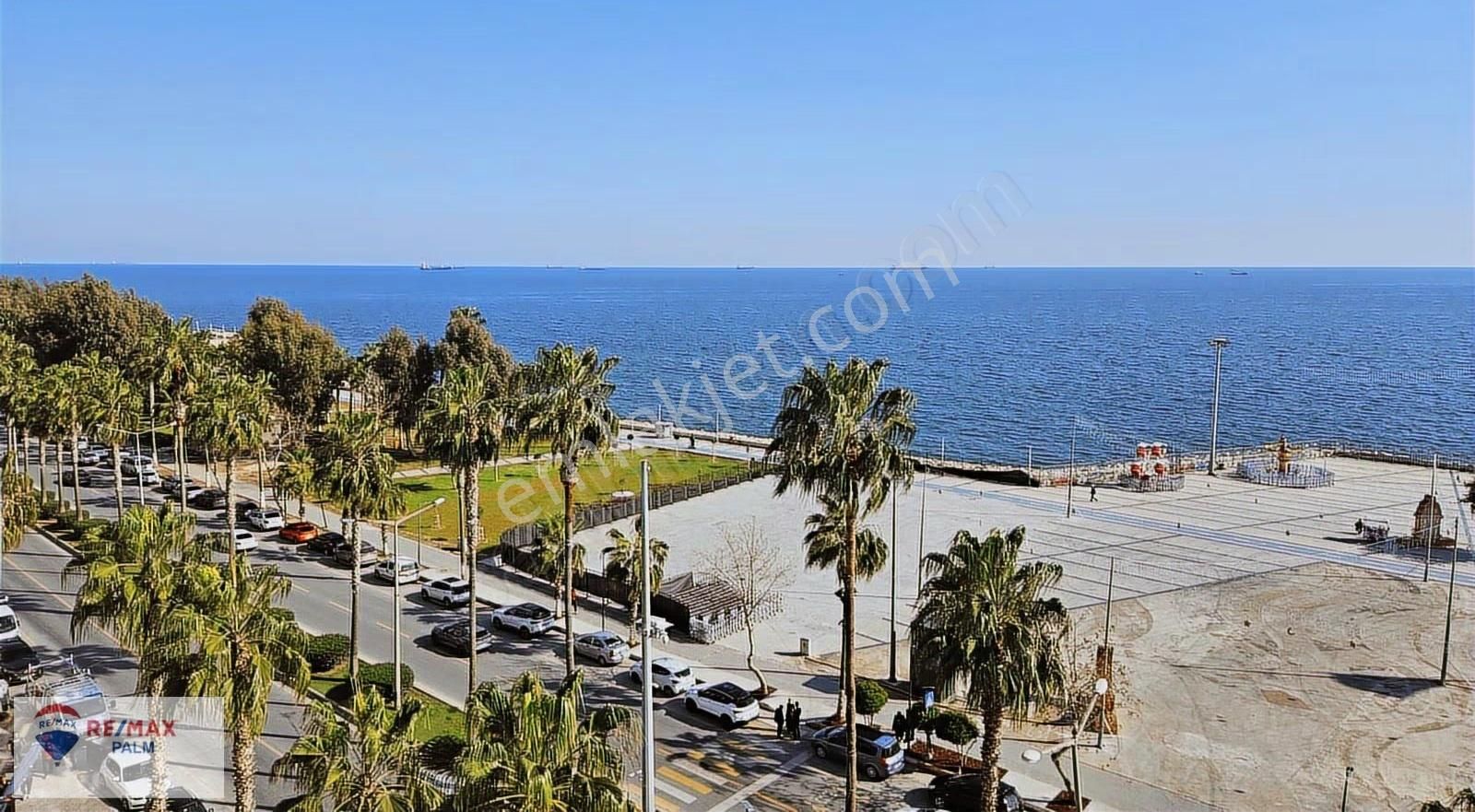Remax Palm'den Full Deniz Manzaralı İçi Yapılı Kiralık 3+1 - Görsel 12