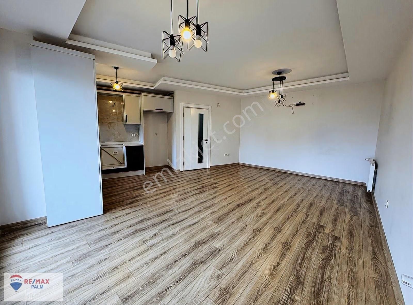 Remax Palmden Akdeniz Mh.de Kerimoğlu Arcadiada 2+1 Kiralık - Görsel 14