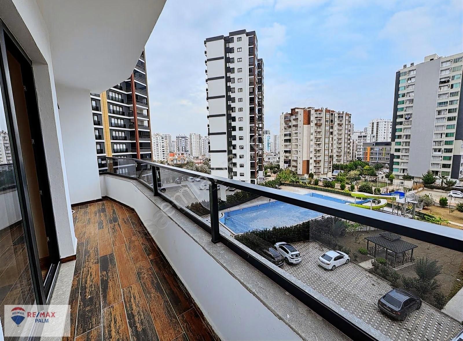 Remax Palmden Akdeniz Mh.de Kerimoğlu Arcadiada 2+1 Kiralık - Görsel 12