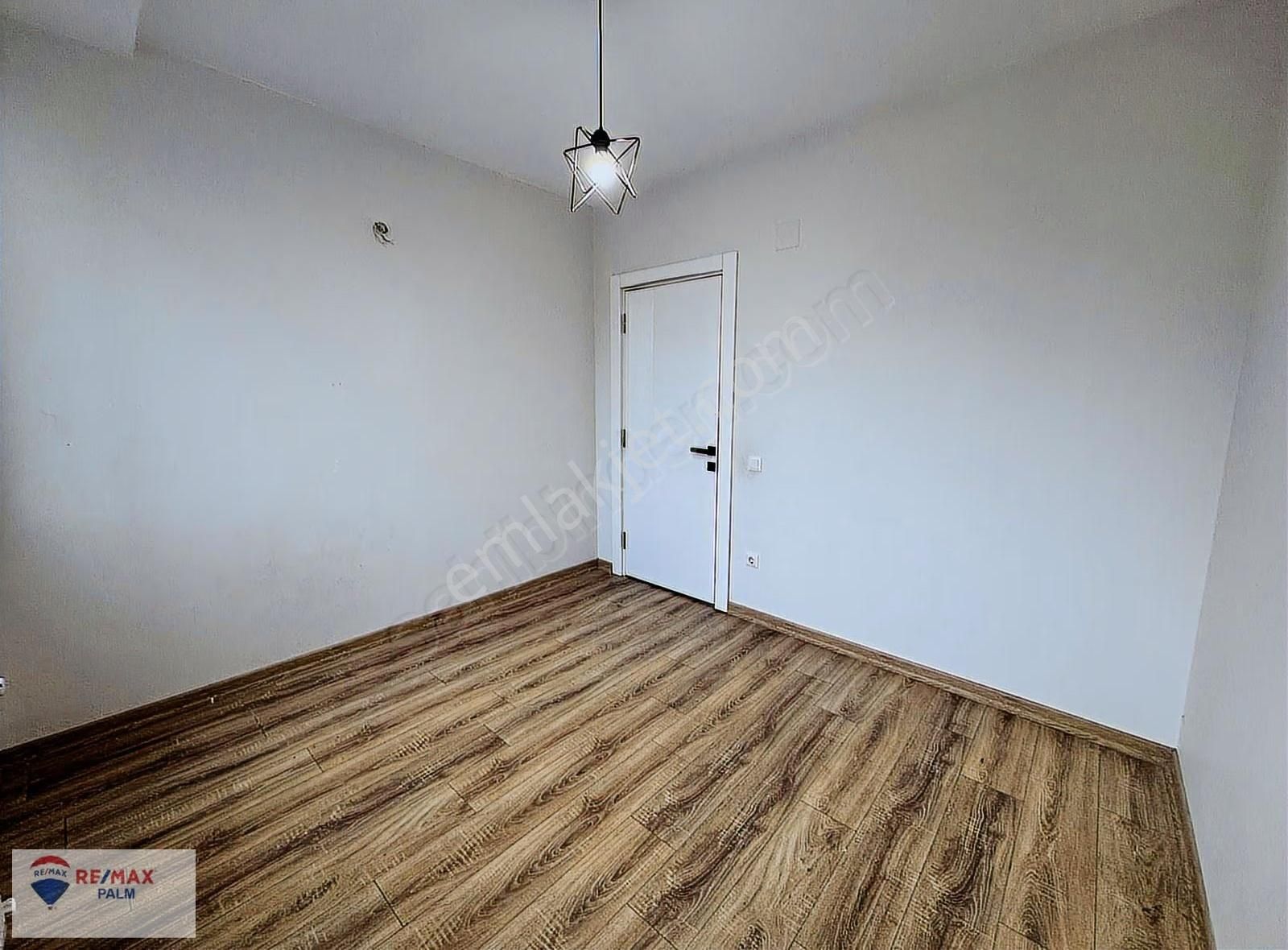 Remax Palmden Akdeniz Mh.de Kerimoğlu Arcadiada 2+1 Kiralık - Görsel 18