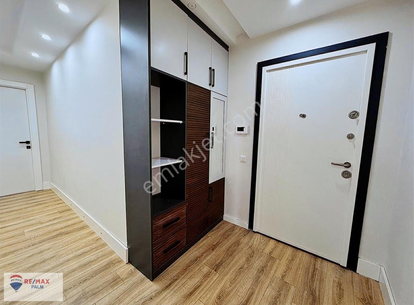 Remax Palmden Akdeniz Mh.de Kerimoğlu Arcadiada 2+1 Kiralık - Görsel 5