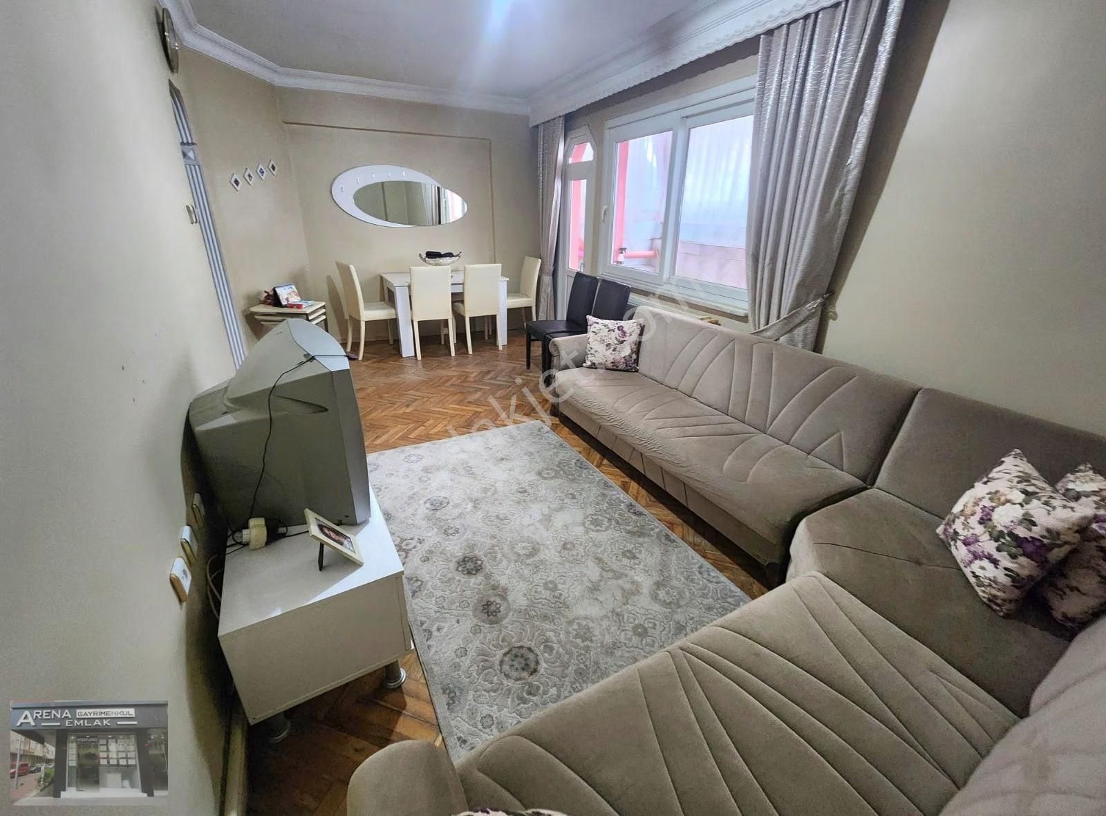 Bahçelievler Yayla Çamlık Cad. Alt Kısmında 3+1 115m2 Bahçe Katı - Görsel 3