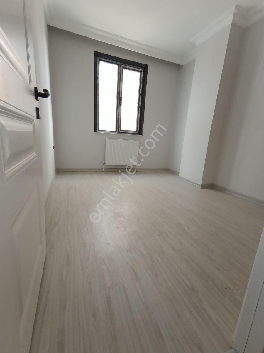 Sancaktepe A.gazi Mah De 3+1,115m2 Arakat - Görsel 10