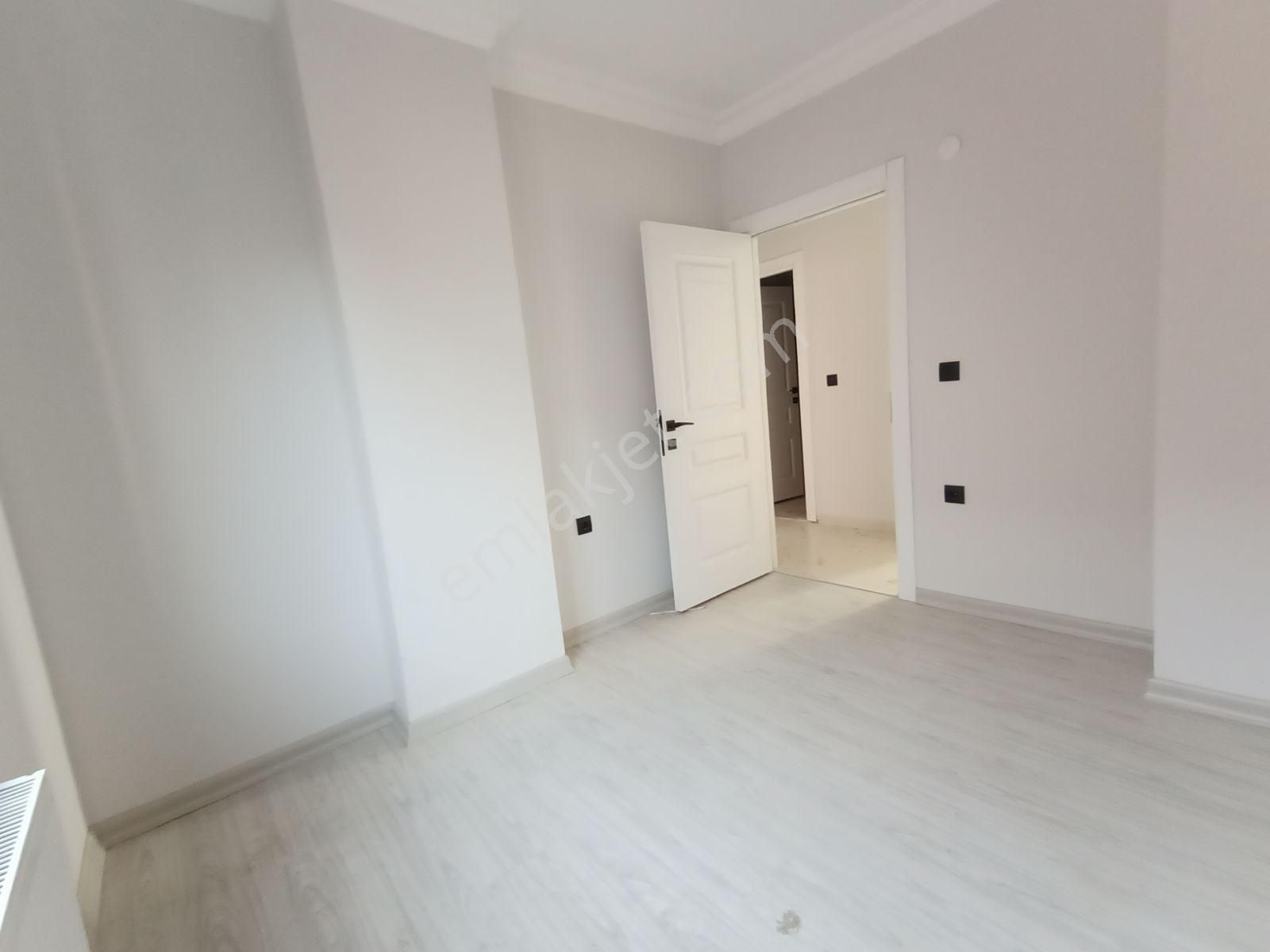 Sancaktepe A.gazi Mah De 3+1,115m2 Arakat - Görsel 8