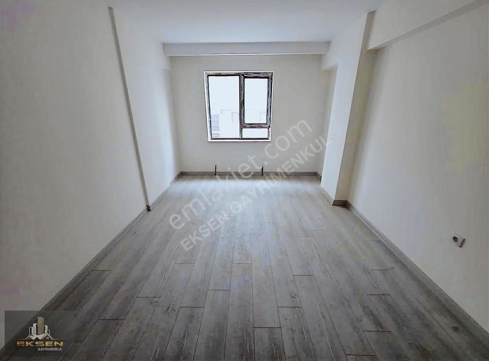 Eksen'den Zafer Fırına Yakın Katta Ön Cephe 3+1 Sıfır Daire - Görsel 2