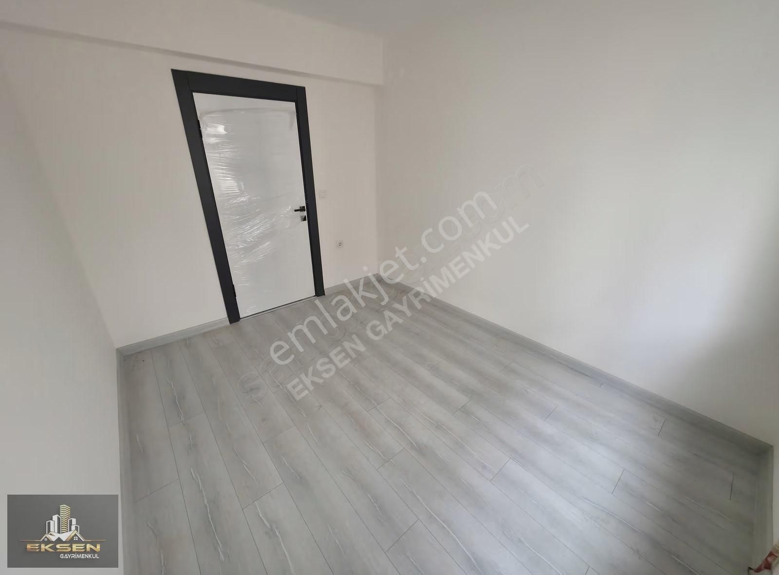 Eksen'den Zafer Fırına Yakın Katta Ön Cephe 3+1 Sıfır Daire - Görsel 15