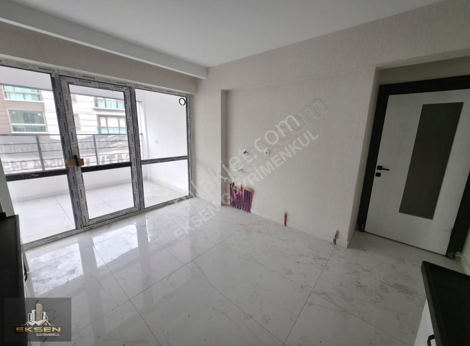 Eksen'den Zafer Fırına Yakın Katta Ön Cephe 3+1 Sıfır Daire - Görsel 32