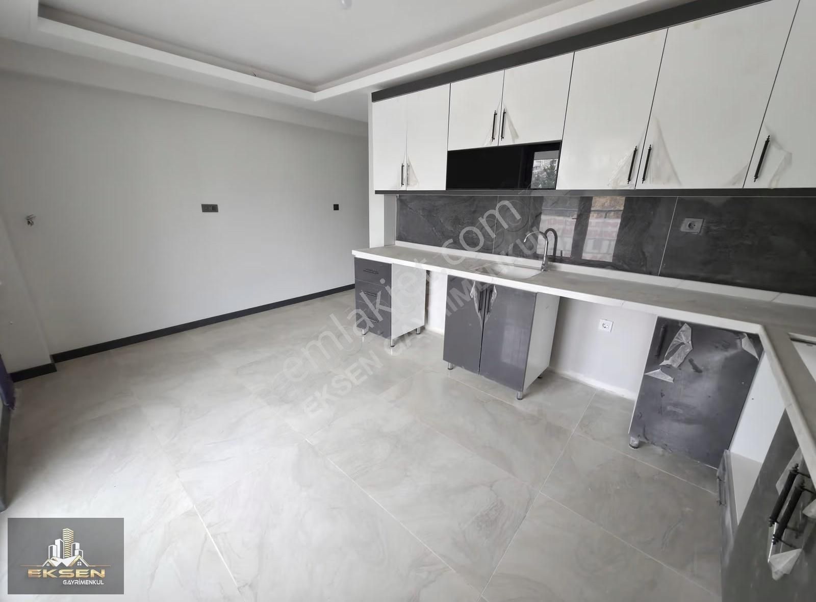 Eksen'den Cadde Üzeri 3.kat Ön Cephe Sıfır Satılık Daire - Görsel 2