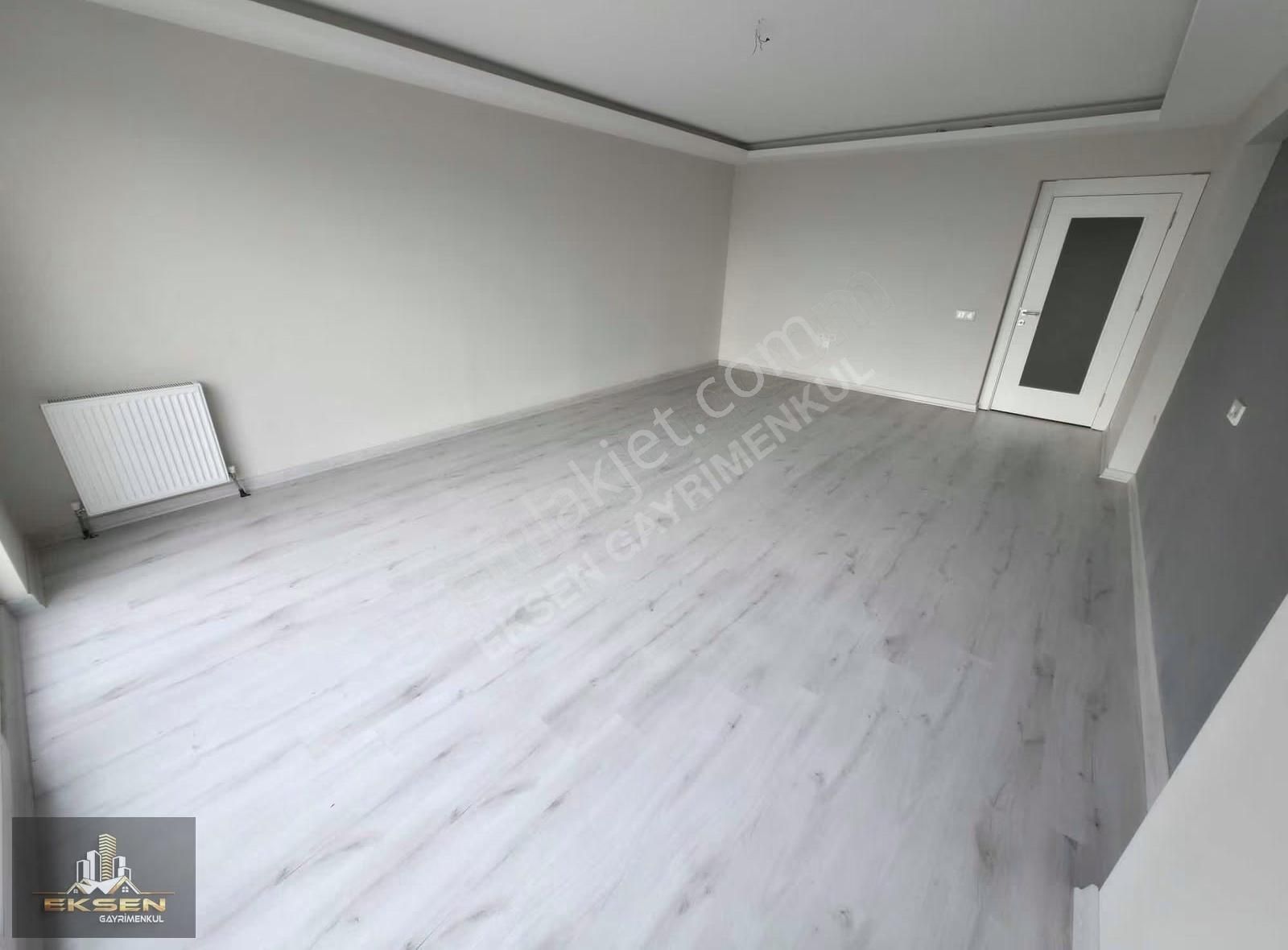 Eksen Gayrimenkul'den Kiralık 3+1 Site Dairesi - Görsel 8