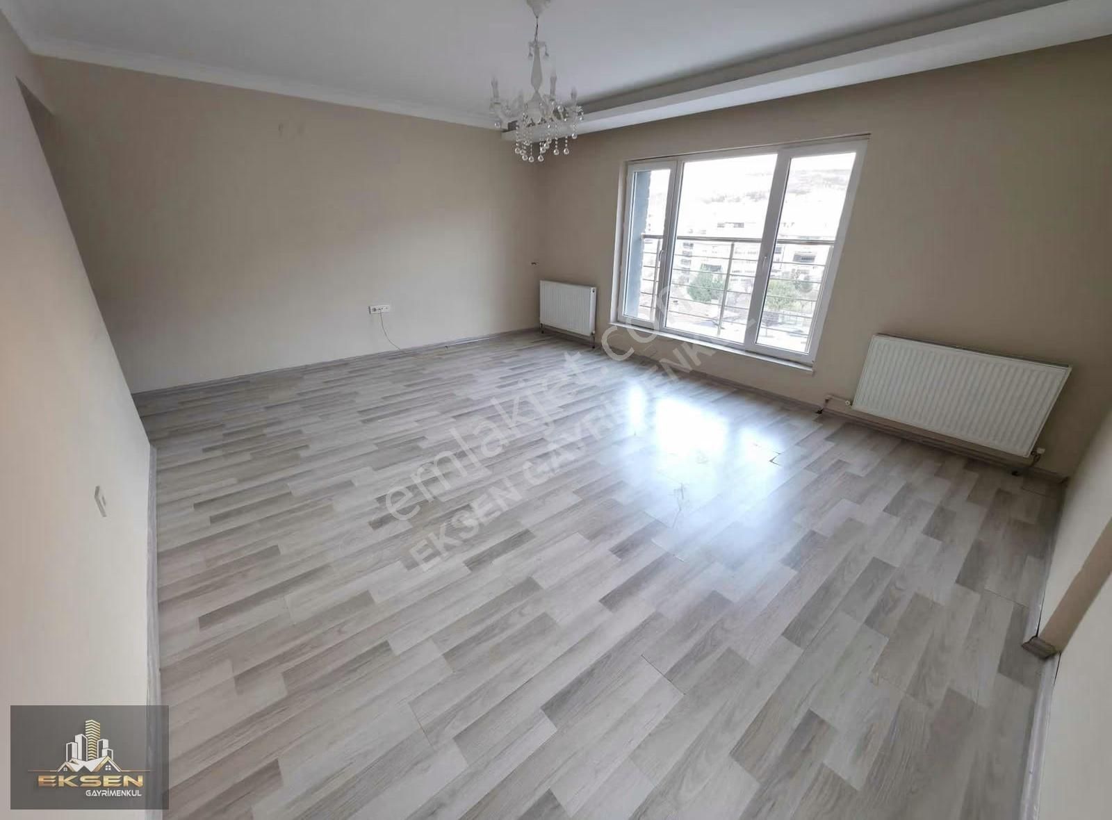 Eksen'den 4+1 Kilerli Manzaralı Katta Ön Cephe Kiralık Daire - Görsel 6