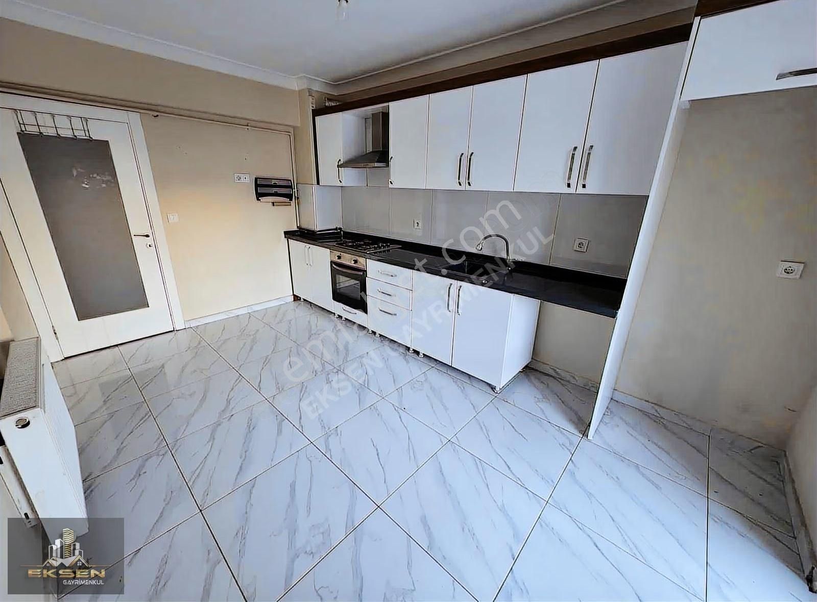 Eksen'den 4+1 Kilerli Manzaralı Katta Ön Cephe Kiralık Daire - Görsel 15