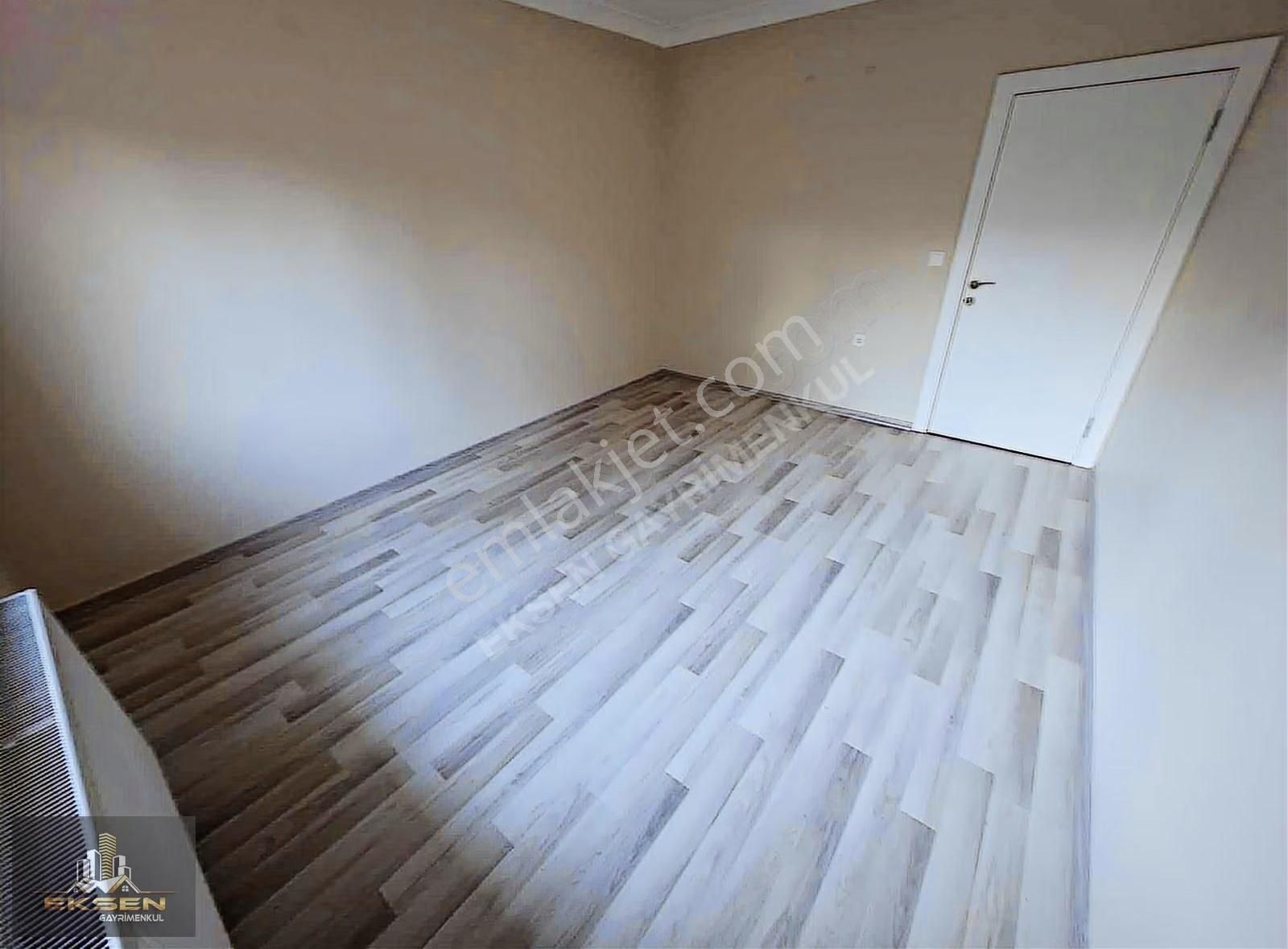 Eksen'den 4+1 Kilerli Manzaralı Katta Ön Cephe Kiralık Daire - Görsel 33