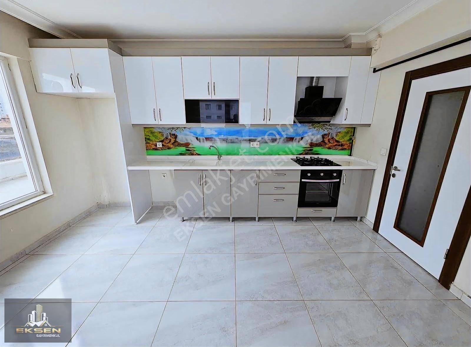 Eksen'den Teras Balkonlu Masrafsız Ön Cephe 3+1 Site Dairesi - Görsel 16