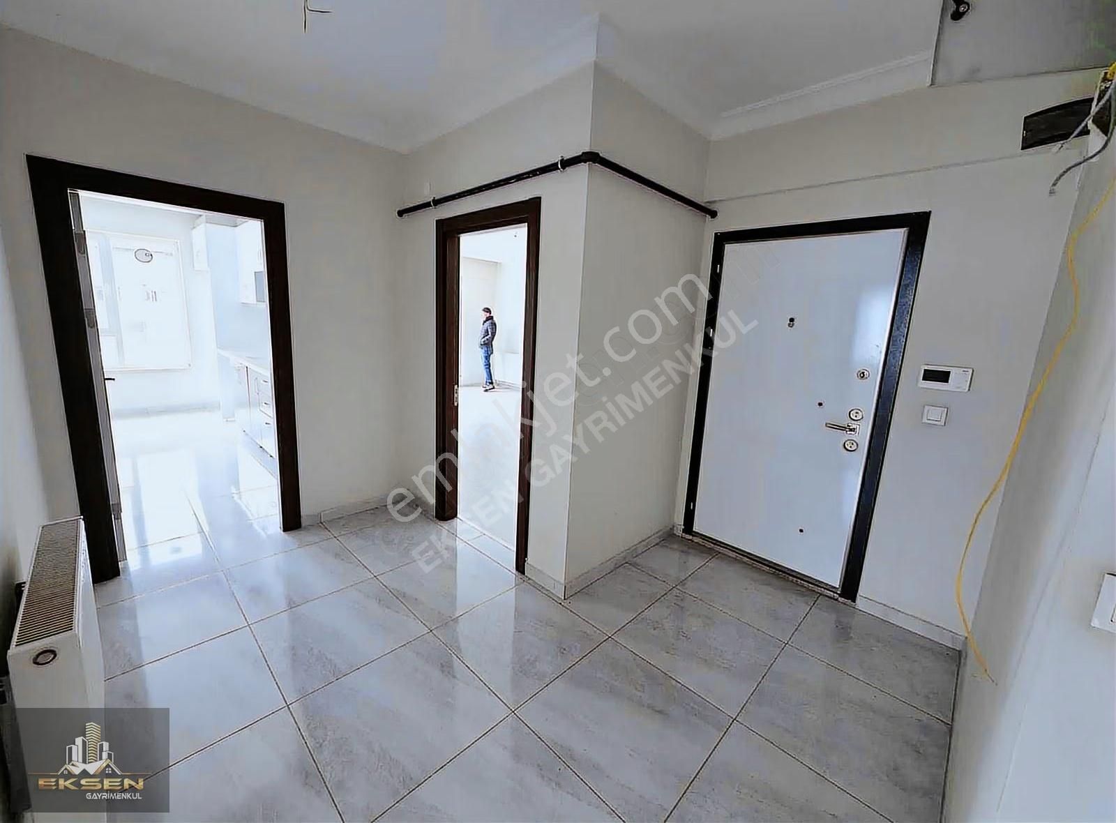 Eksen'den Teras Balkonlu Masrafsız Ön Cephe 3+1 Site Dairesi - Görsel 29