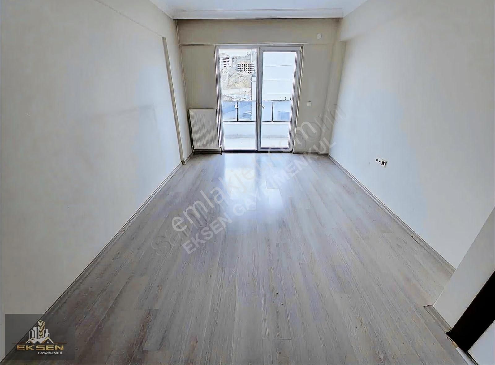 Eksen'den Teras Balkonlu Masrafsız Ön Cephe 3+1 Site Dairesi - Görsel 31