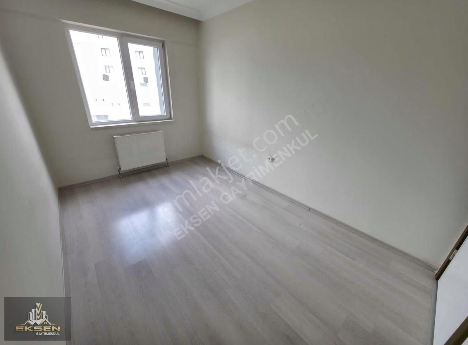 Eksen'den Teras Balkonlu Masrafsız Ön Cephe 3+1 Site Dairesi - Görsel 9