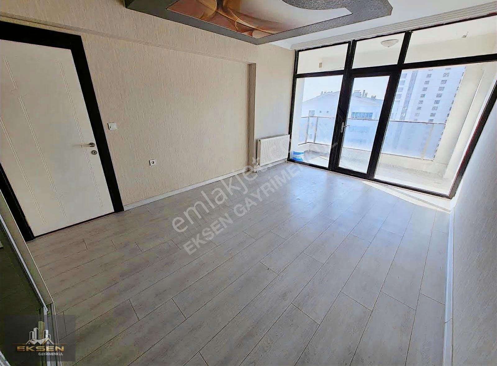 Güneşevler'de 4+1 Site İçerisinde Oturuma Hazır İskanlı Daire - Görsel 25