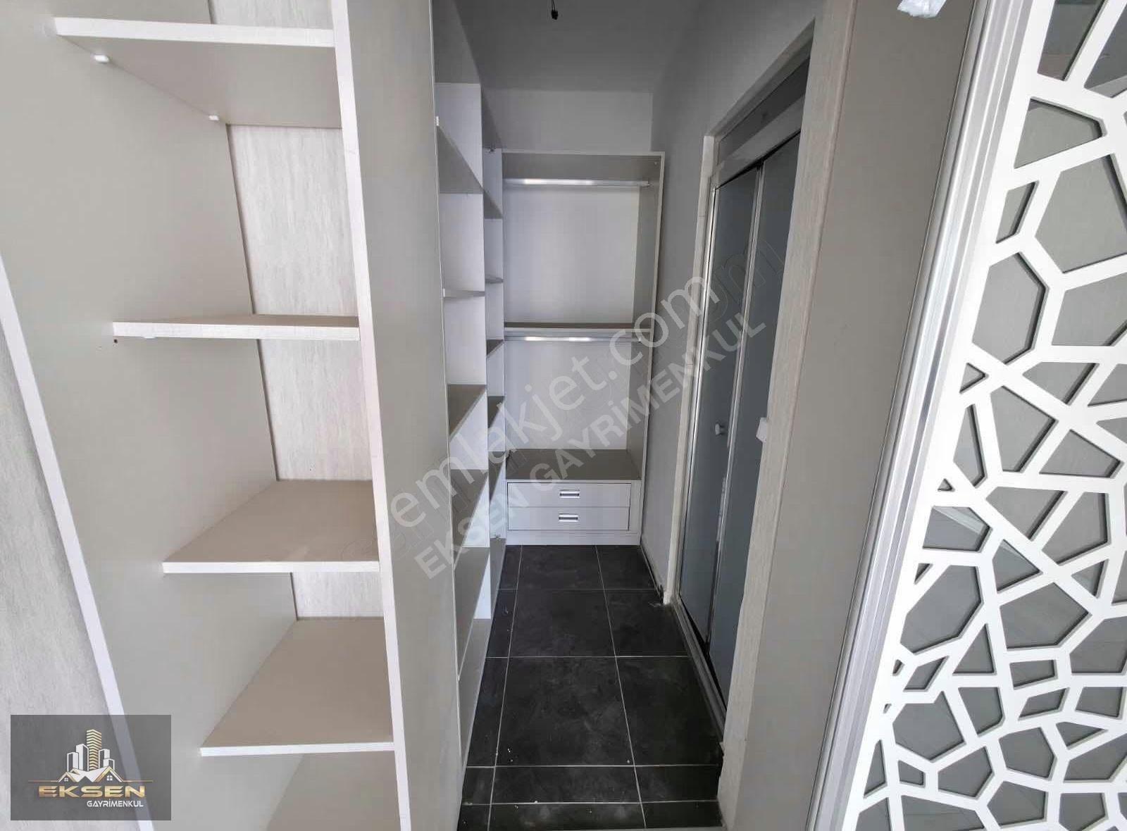 Güneşevler'de 4+1 Site İçerisinde Oturuma Hazır İskanlı Daire - Görsel 20