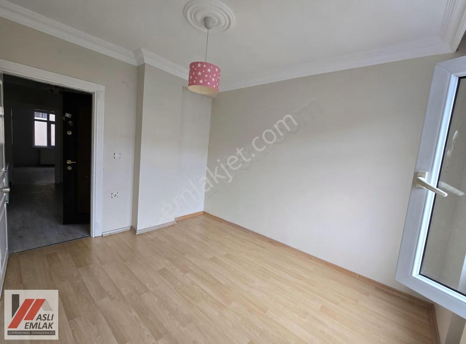 Aslı Emlaktan Gazi Mah. 2+1 100m2 Çift Balkonlu Daire - Görsel 3