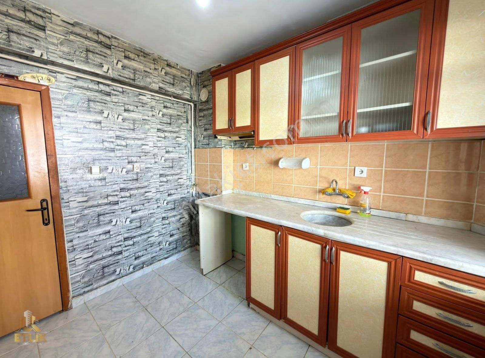 Etlik'den Yayla Mah 2+1 Masrafsız Oturma Hazır - Görsel 32