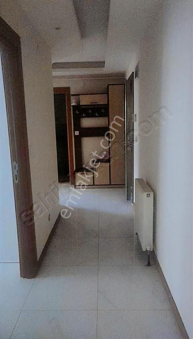 Kayabey Sakarya Cadde Üstü 2+1 Geniş Daire - Görsel 4